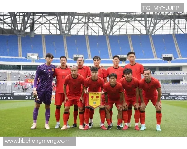 香港足球四大球星风采对比与他们对香港足球的深远影响 香港足球四大球星风采对比与他们对香港足球的深远影响